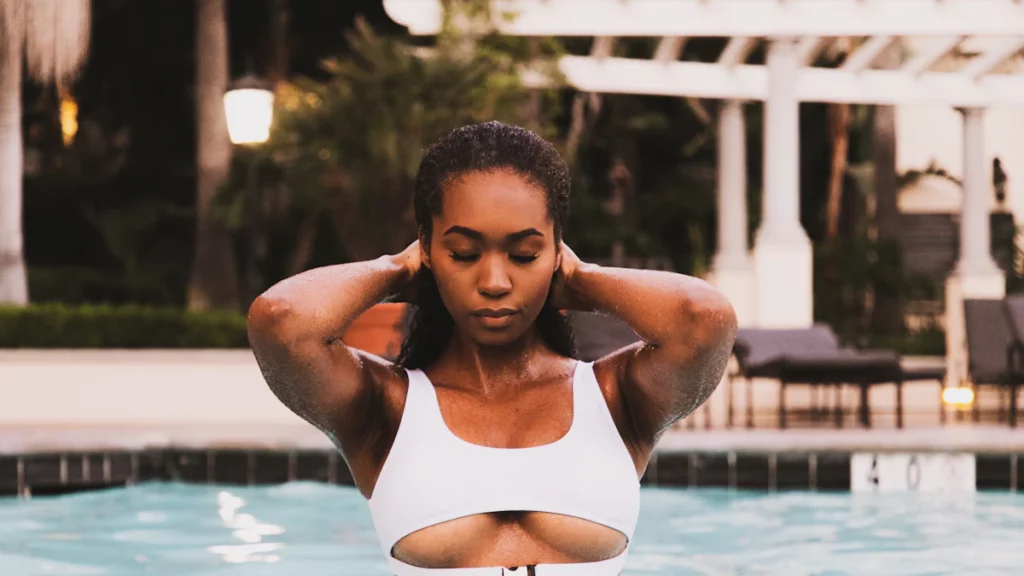 Can You Wear A Sports Bra to Swim