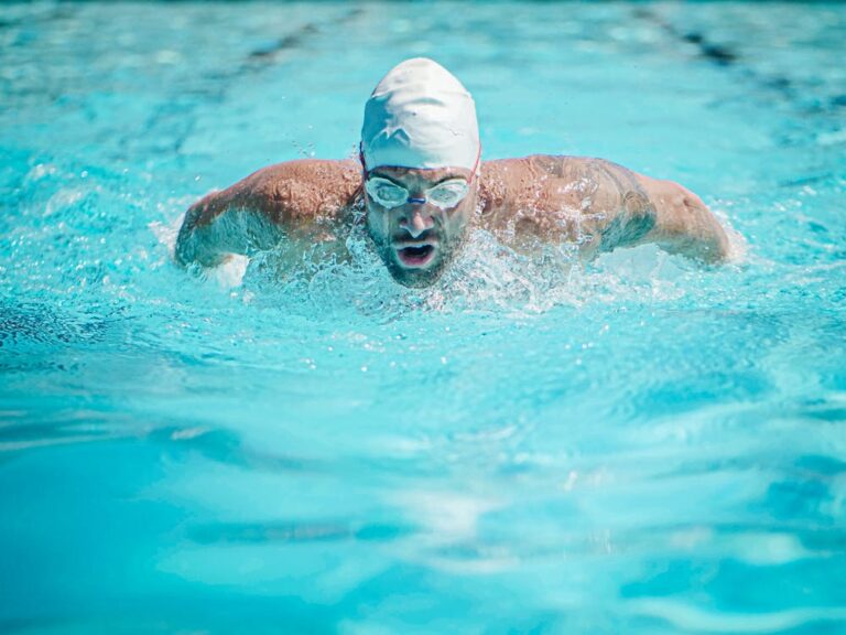 What Is a Swim Cap? 101 Guide for Swimming Cap