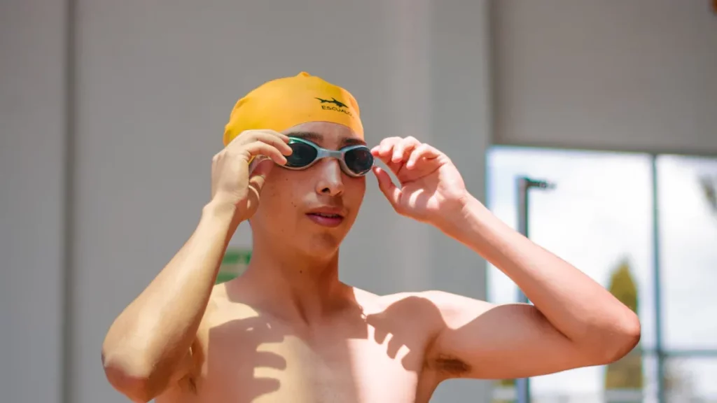 Las mejores selecciones para jóvenes gafas de natación competitivas