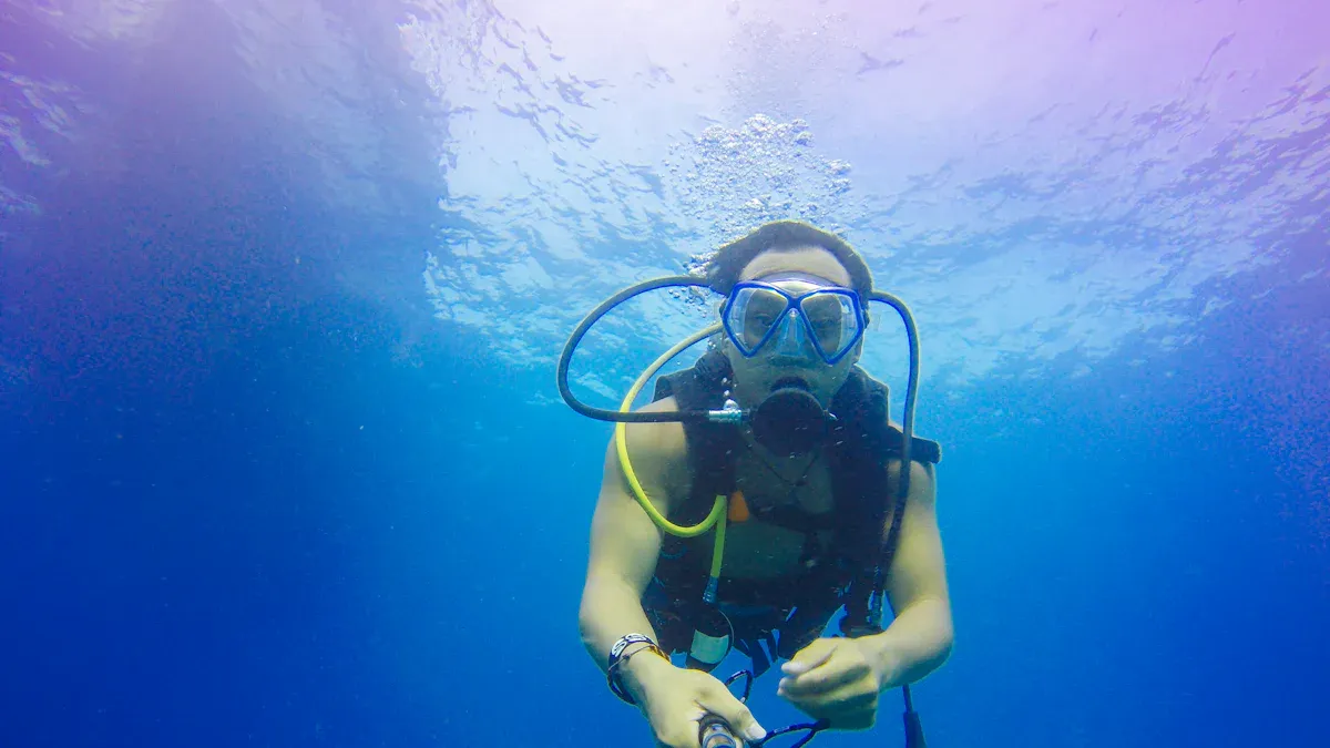 A Complete Guide to Finding the Best Diving Mask Price Online